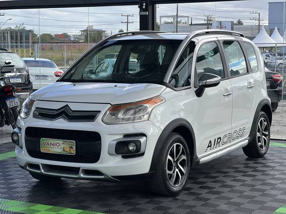 CITROËN AIRCROSS 1.6 EXCLUSIVE 16V FLEX 4P AUTOMÁTICO CITROËN AIRCROSS 1.6 EXCLUSIVE 16V FLEX 4P AUTOMÁTICO